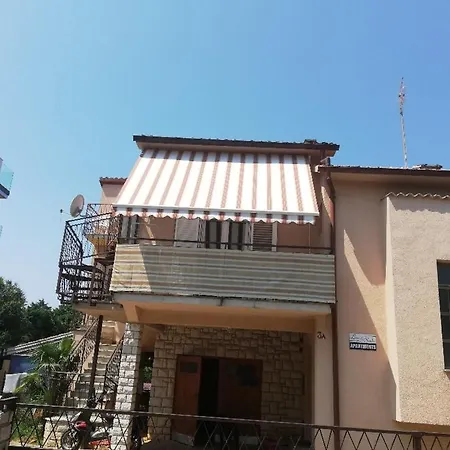 Lino Apartments Rovinj Exterior photo
