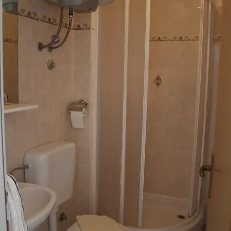 Lino Apartments Rovinj Room photo
